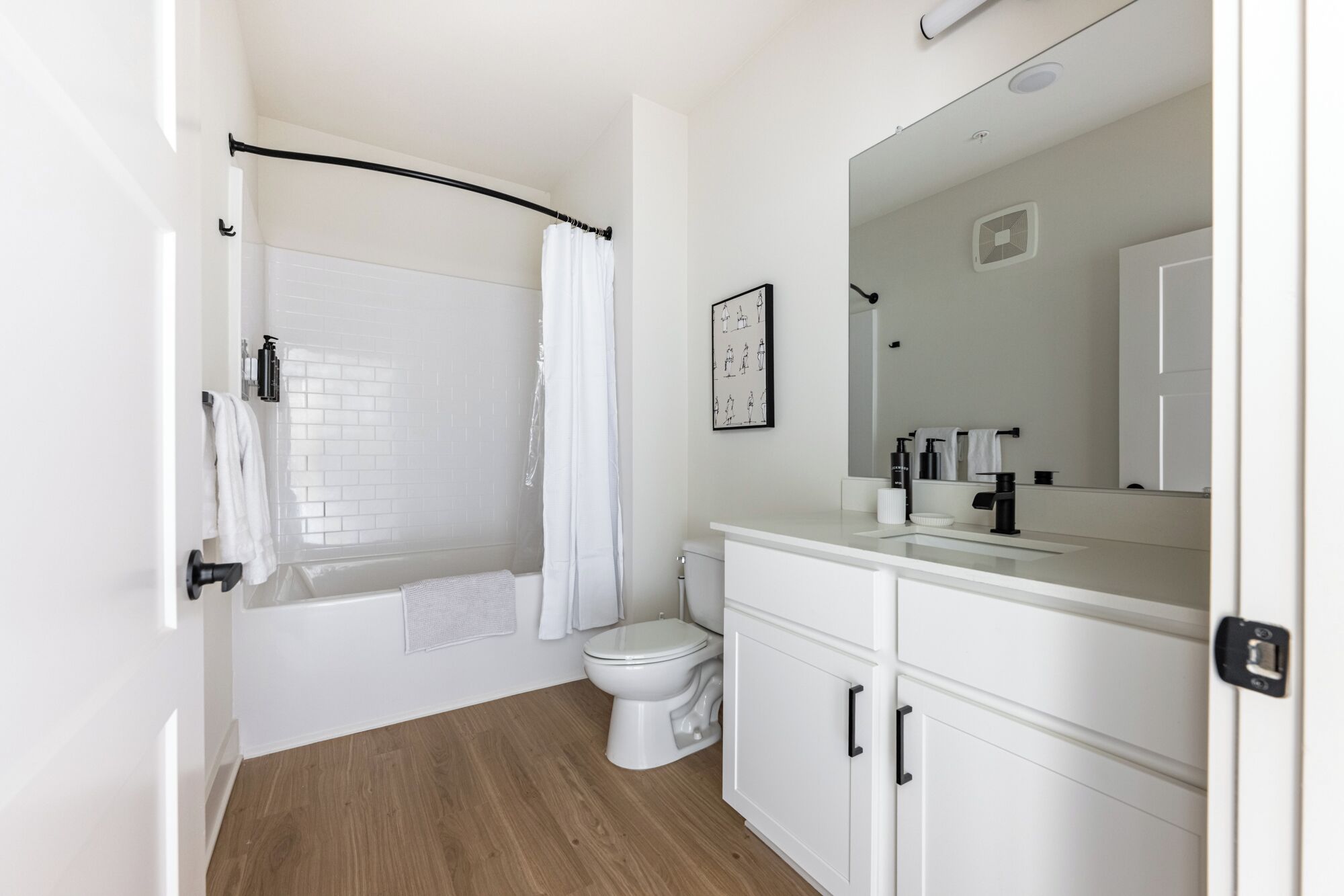 公寓 (1 Bedroom) | 浴室 | 免费洗浴用品、吹风机、毛巾、肥皂
