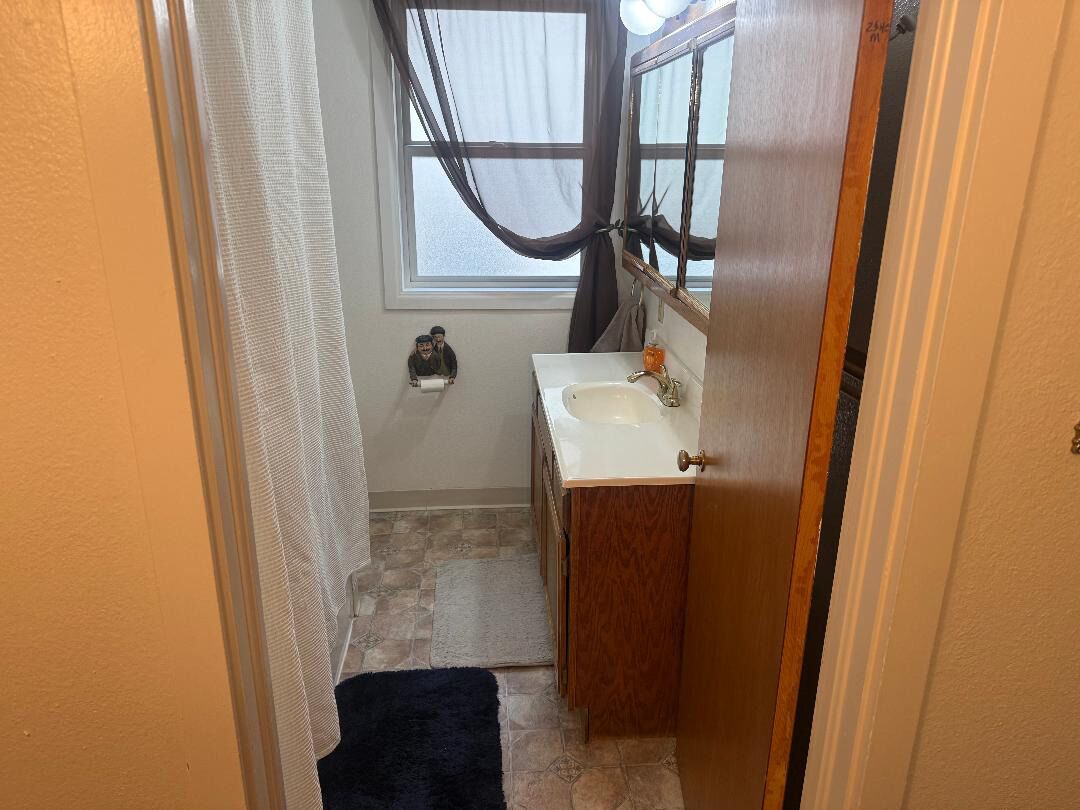 Towels, soap, toilet paper