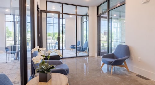 Landing Apartments - South Austin