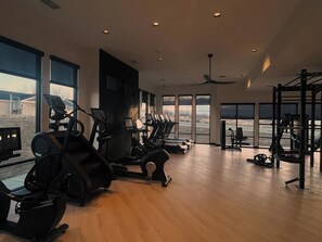 Fitness facility - Landing Furnished Apartments - Billings, MT (Billings)