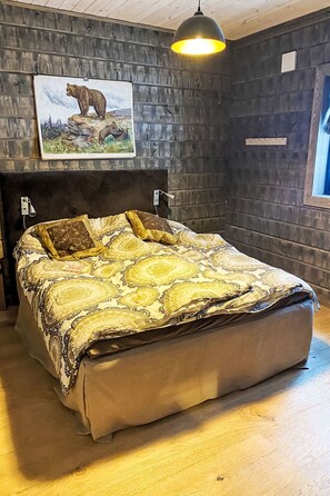 4 chambres, bureau, accès à Internet