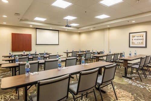 Studio Suite in Houston's Energy Corridor | Free Breakfast + 24h Business Center