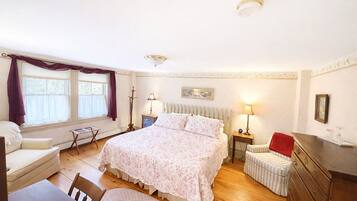1 chambre, fer et planche Ă repasser, Wi-Fi gratuit, draps fournis