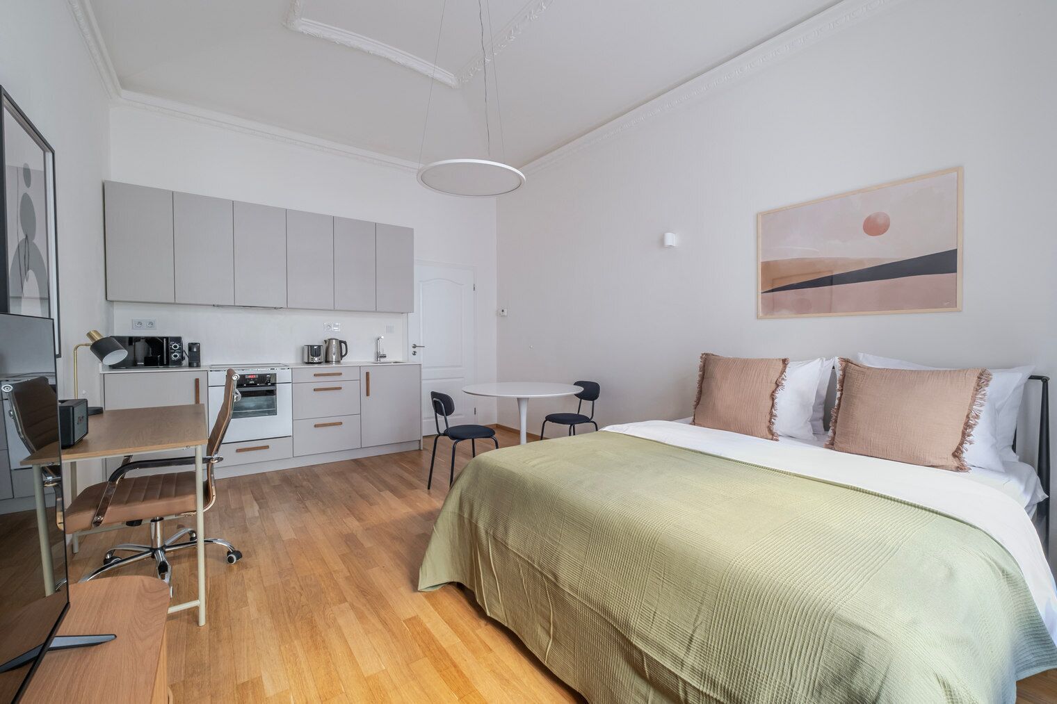 1 bedroom, iron/ironing board, free WiFi, bed sheets