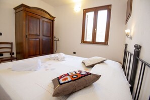 Luokittelematon kuva, 5 kautta 20, painike