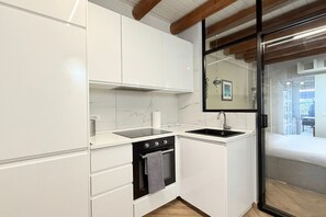 Fridge - SE212 – Senigallia, charming one-bedroom apartment in the city center with private courtyard (Senigallia)