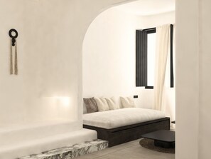 Family Suite with Hot Tub & Sea View | Premium bedding, minibar, in-room safe, blackout drapes - Mamay Hotel (Santorini)