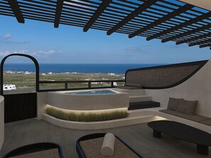 Superior Suite with Hot Tub & Sea View | Spa | Couples treatment rooms, sauna, steam room, body treatments - Mamay Hotel (Santorini)
