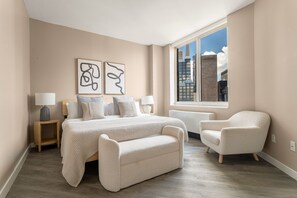 2 slaapkamers, een strijkplank/strijkijzer, wifi, beddengoed