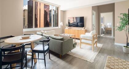 Stylish Midtown 2BR/2BATH Retreat Minutes from Times Square