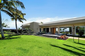 Exterior - High Bluffs 07 Five Bedroom (Kohala Coast)