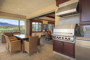 Dining - Wai'ula'ula K202 Three Bedroom (Kamuela)