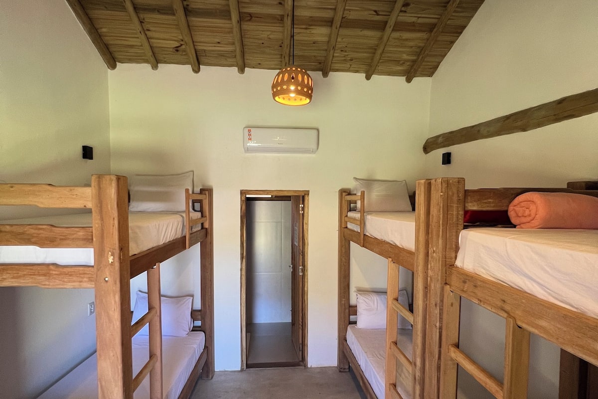 舒适宿舍 | 免费 WiFi