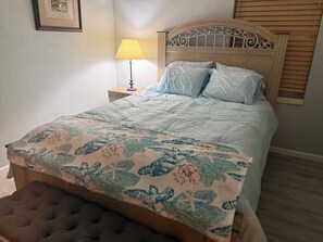 3 bedrooms, desk, free WiFi, bed sheets