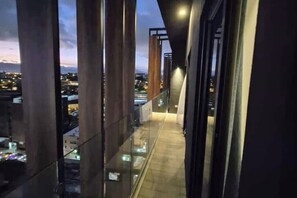 Property grounds - Comfortable apartment + Parking + Kitchen + WiFi @GuatemalaCity (Ciudad de Guatemala)