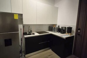 Private kitchen - Comfortable apartment + Parking + Kitchen + WiFi @GuatemalaCity (Ciudad de Guatemala)
