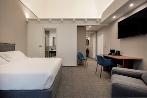 1 chambre, fer et planche à repasser, accès Internet, draps fournis