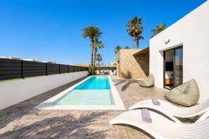 Pool - Villa Salty Sun 6 - Two Bedroom Villa, Sleeps 5 (Kremasti)