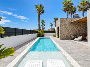 Pool - Villa Salty Sun 7 - Two Bedroom Villa, Sleeps 5 (Kremasti)