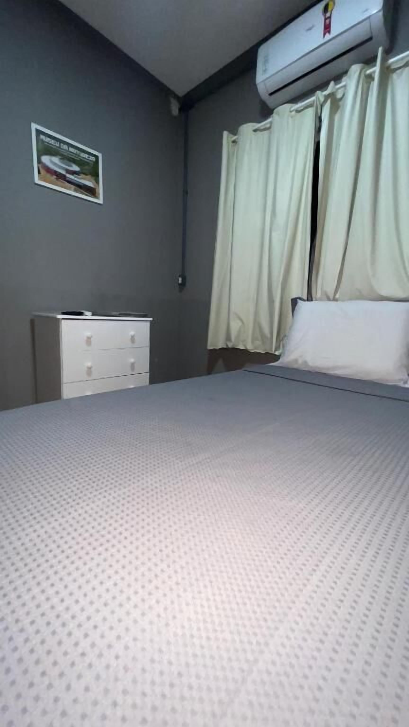 Habitació doble estàndard, vistes a la ciutat | Wifi gratuïta 