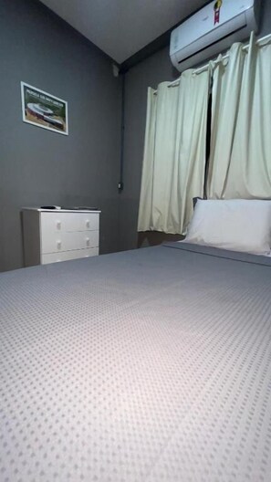 Habitación estándar doble, vistas a la ciudad | Wifi gratis