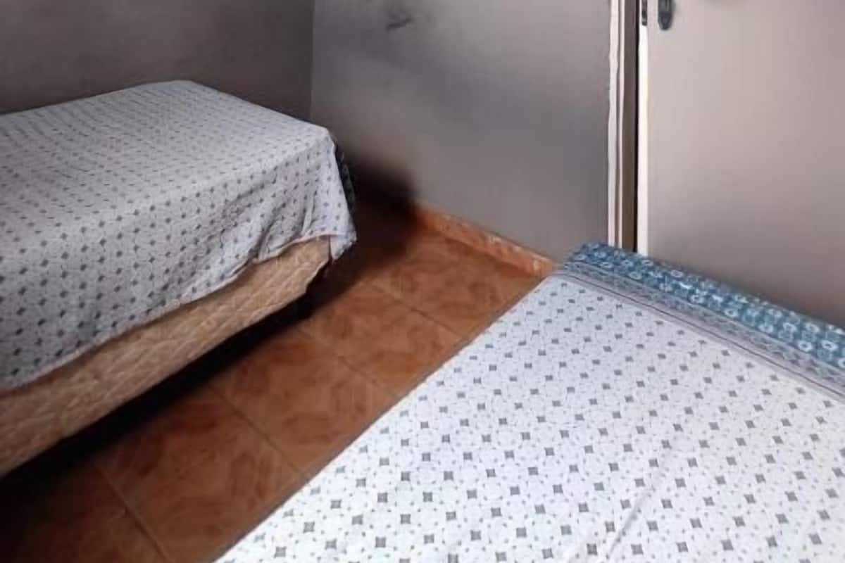 Quarto duplo econômico, vista para a cidade | Wi-Fi de cortesia