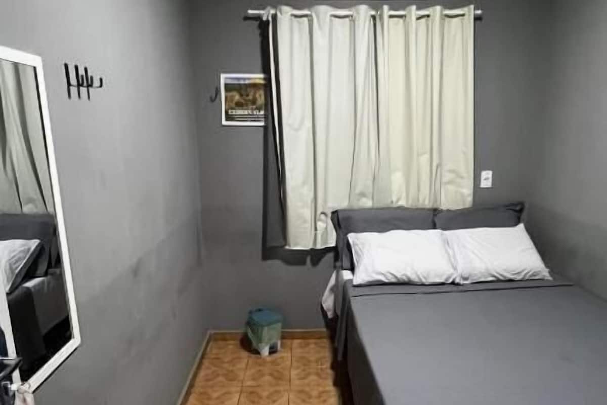 Quarto casal standard, vista para a cidade | Wi-Fi de cortesia