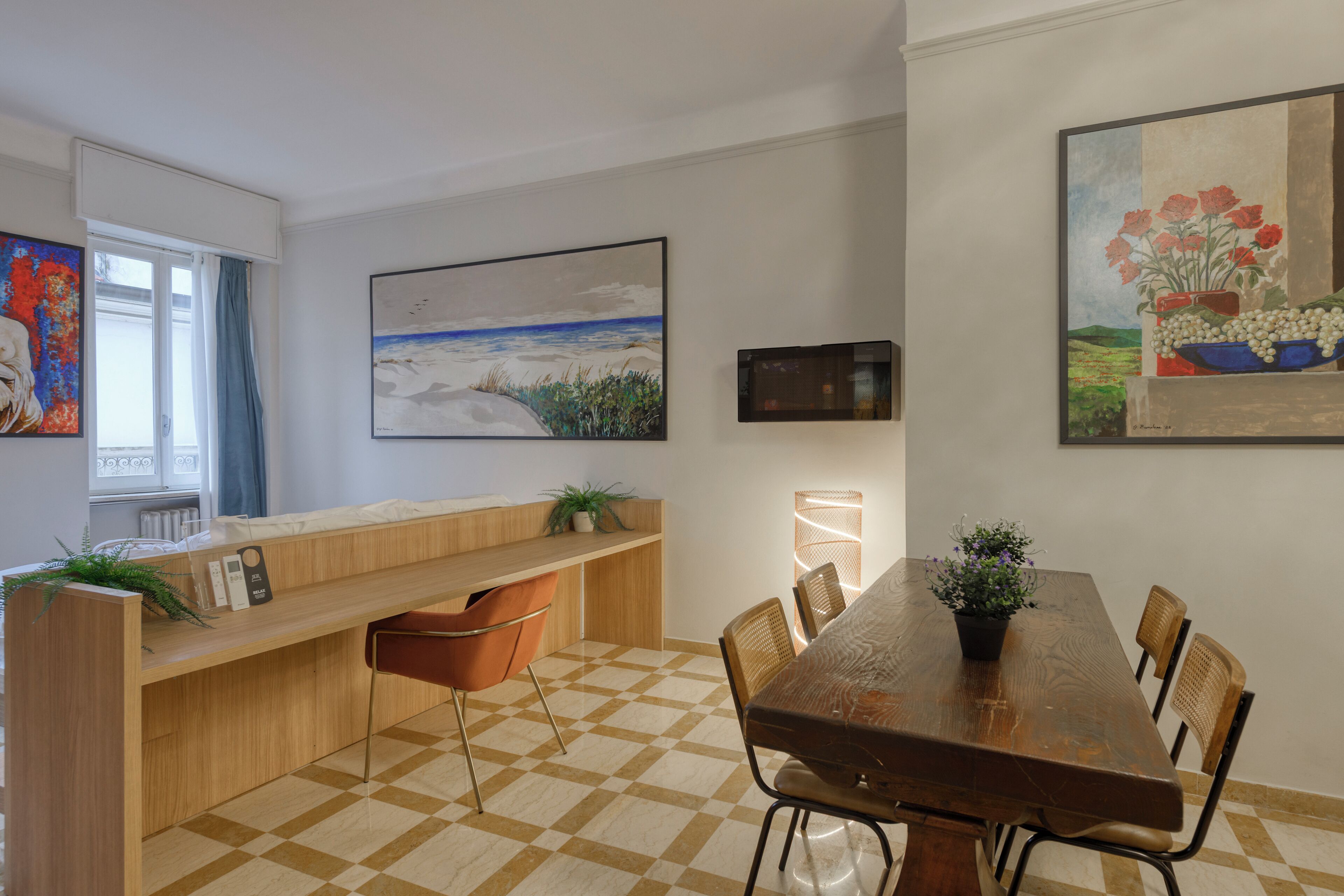 Quadrupla Luxury, vista città | Ristoranti