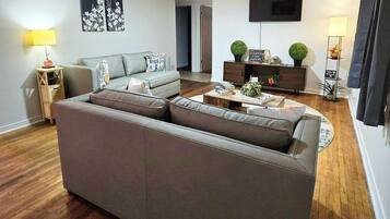 Smart TV, books