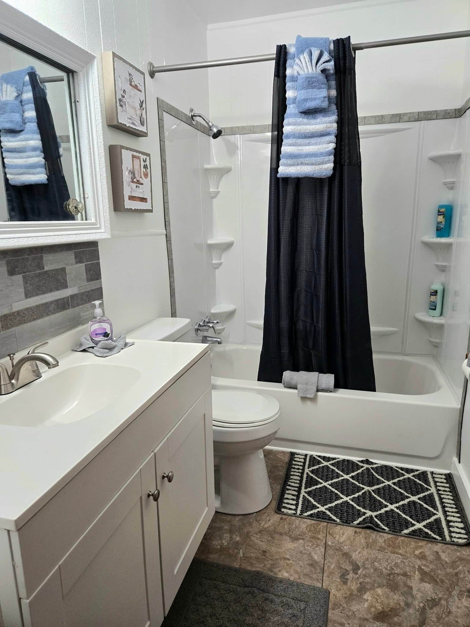 風筒  、提供毛巾、番梘、洗頭水