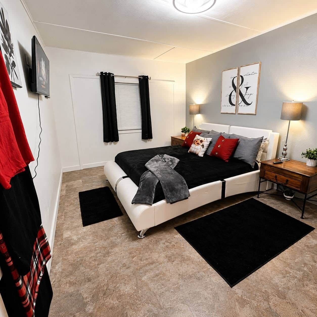 3 bedrooms, iron/ironing board, free WiFi, bed sheets