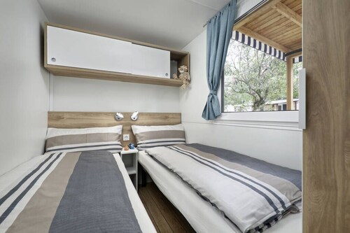 KNAUS Campingpark Nuremberg Mobilehome Mars for 5 persons