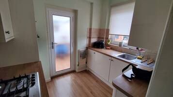 Mikrobølgeovn, ovn og kokeplater