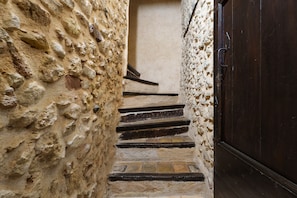 Interior - La Bastide Belle-Pierre - A 25 min de Fréjus (Bagnols-en-Forêt)