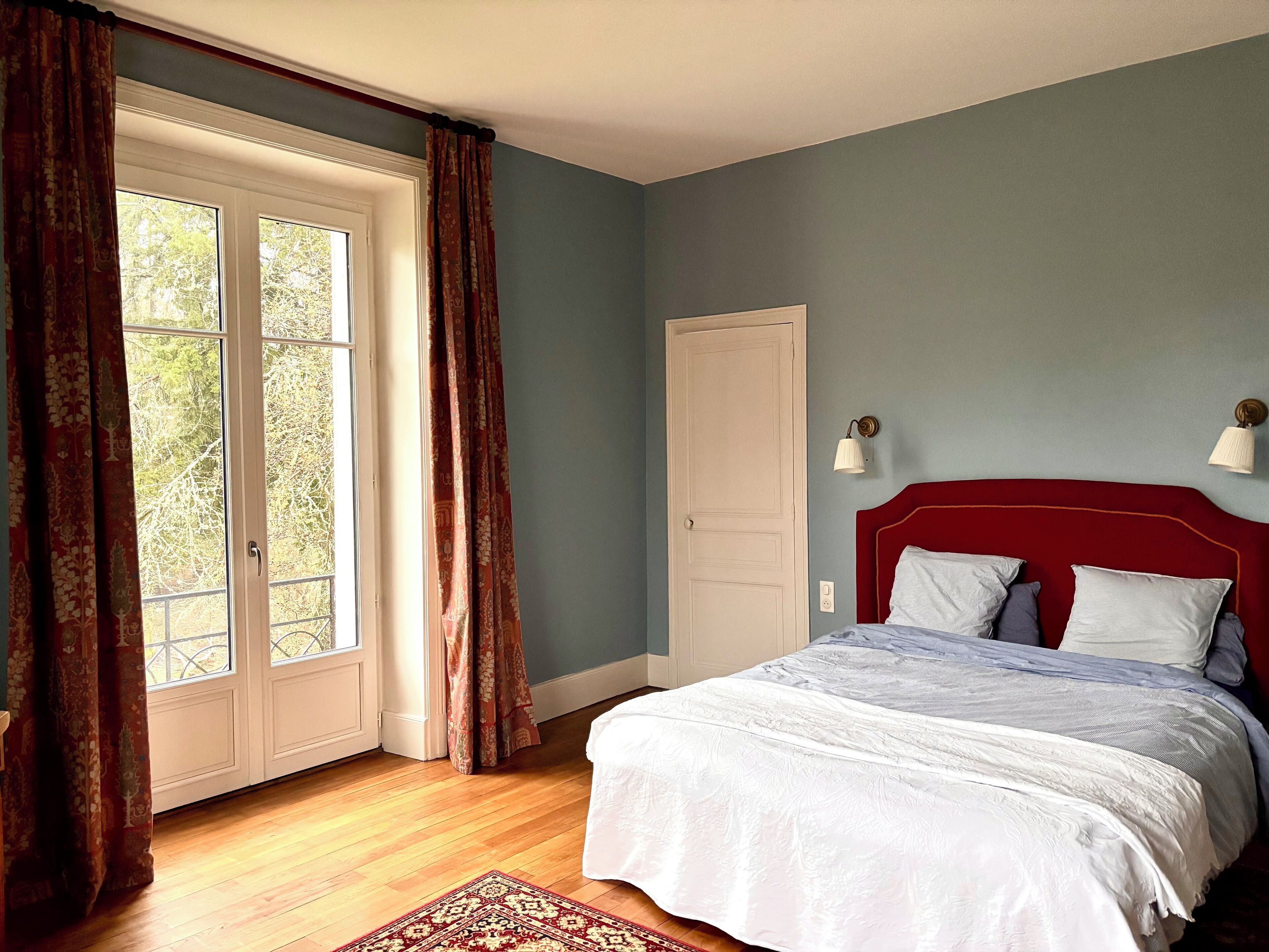 3 bedrooms, iron/ironing board, Internet, bed sheets