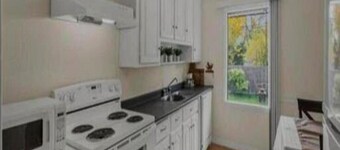 Charming Grant Park Retreat | Walk to Mall, Parks & Transit | Central Winnipeg