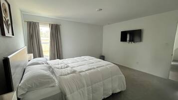 3 chambres, fer et planche Ă repasser, Wi-Fi gratuit, draps fournis