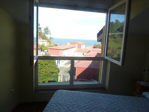 Strygejern/strygebræt, Wi-Fi, sengetøj