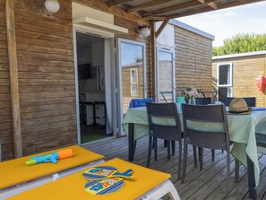 Outdoor dining - Oléon - Privilège 2 – 4p (Saint-Georges-d'Oléron)