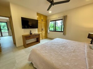 2 bedrooms, WiFi, bed sheets - Brand New Condo in Heart of Mismaloya (Mismaloya)
