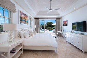 4 bedrooms, iron/ironing board, WiFi, bed sheets - 4 bed Prestigious Luxury Villa, Royal Westmoreland (Lancaster)