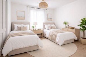 Room - Stunning 2Bed 2Bath Apartment (Liverpool)