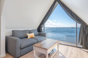 Cabane Luxe, animaux de compagnie acceptés | Coin séjour