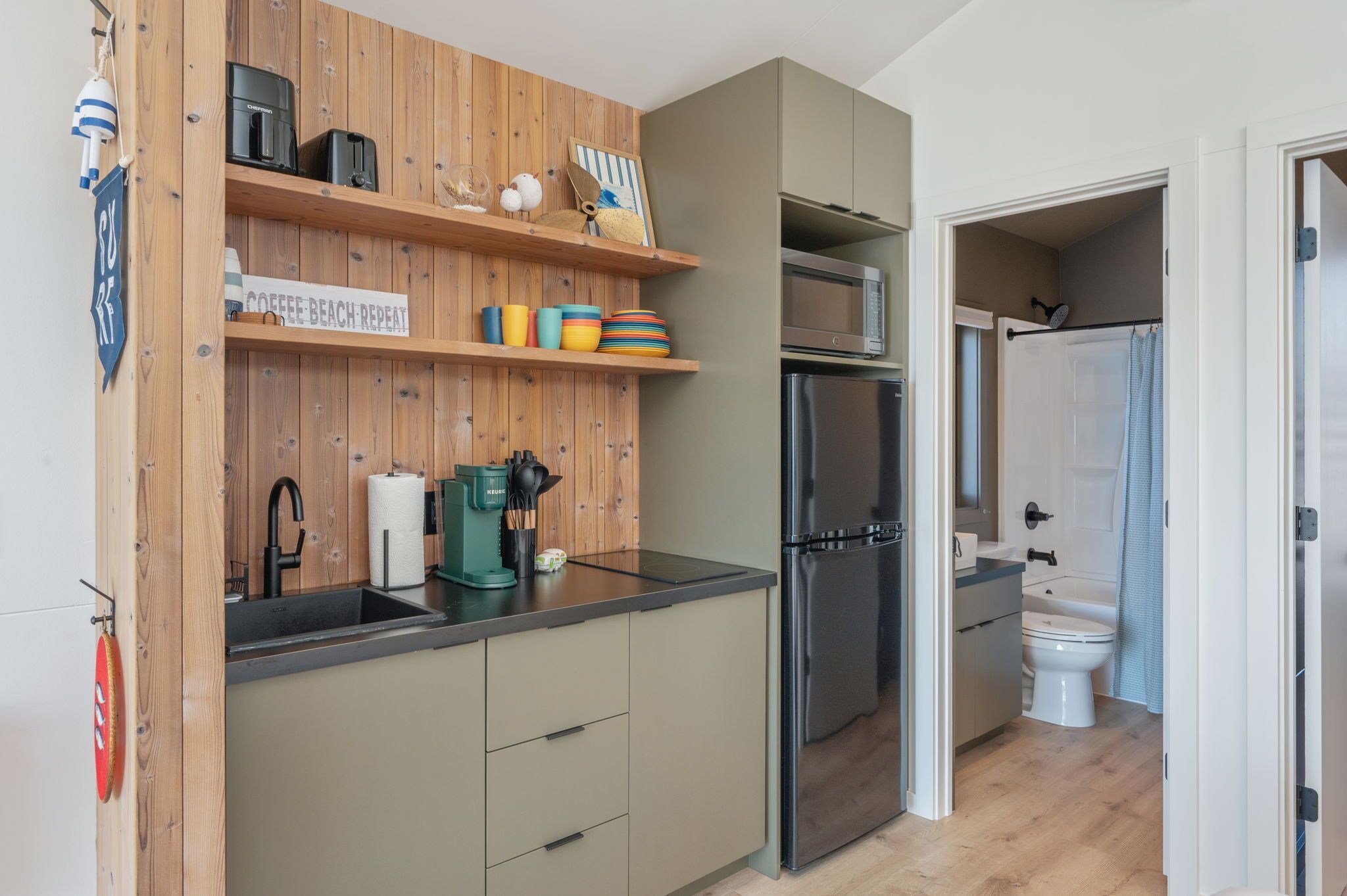 Cabin Cao cấp, được phép mang theo vật nuôi | Bếp riêng