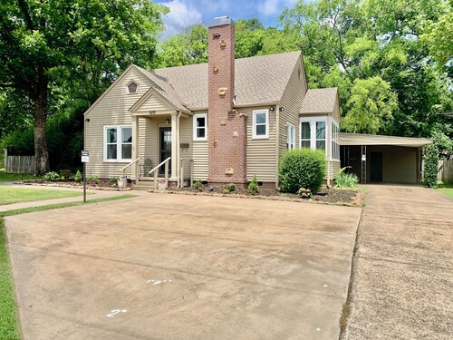 Alumni Shack, right beside Harding campus
