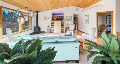 The Hidden Glen / 3 Bedrooms - 2 Full Bathrooms