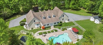 8,000 Sq Ft Luxury Estate Near Annapolis | Sleeps 32 | Pool, Theater & Pickleball
