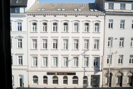 Front of property. Hotel Alser