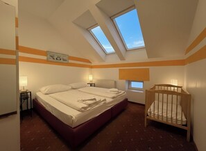 Chambre Double | Wi-Fi gratuit, draps fournis