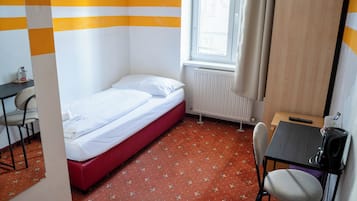 Einzelzimmer | Kostenloses WLAN, Bettwäsche